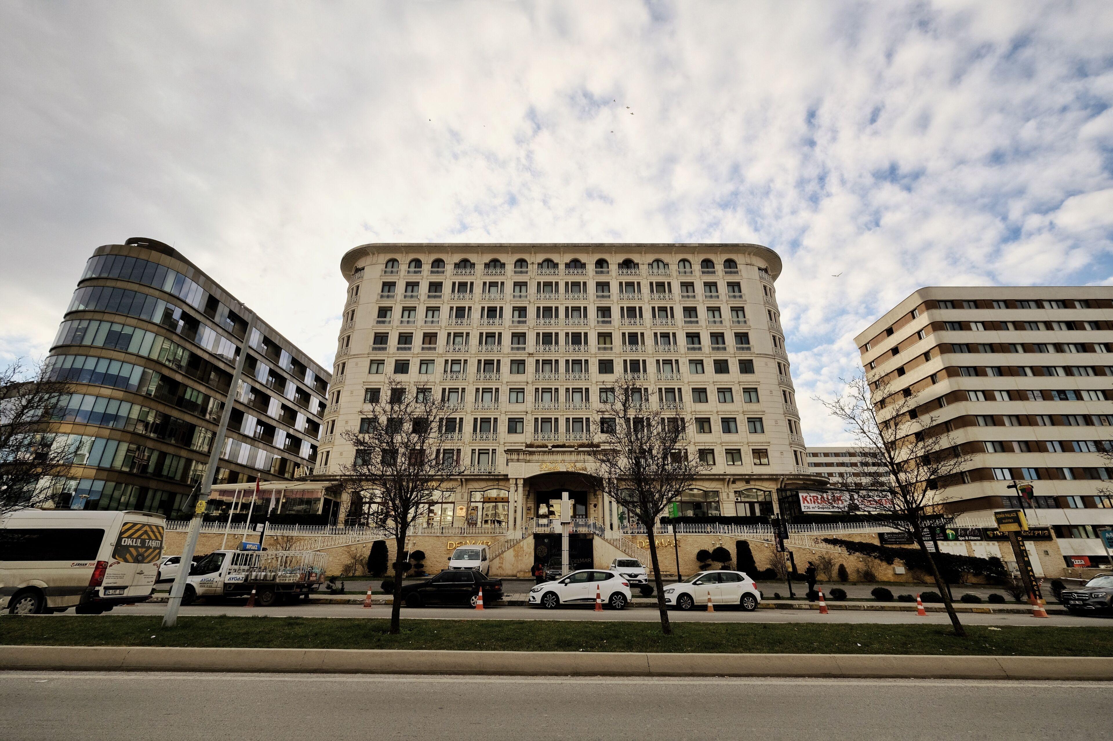 Sabiha Gokcen Istanbul Houses Airport — Photos 1